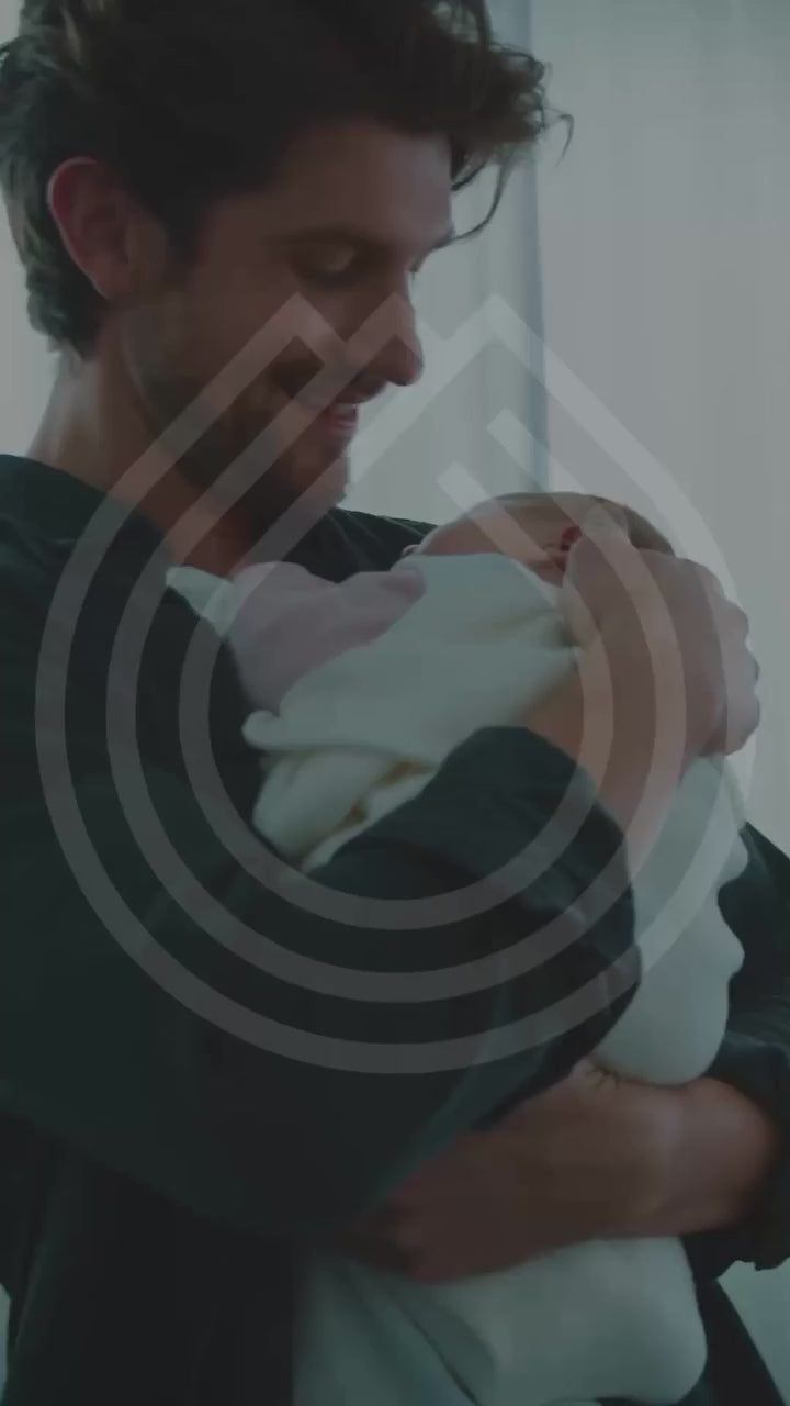This Father’s Day, it’s all about helping Dad look and feel his best! Omnilux  LED masks and skincare for brighter / more hydrated skin, Botox for a smoother finish, supplements geared towards men’s peak performance, or gift cards to let him decide. 

Comment DAD for the full Father’s Day Gift Guide! Choose pickup in-office or shipping with UPS!

#renewoklahoma #fathersday #omnilux #botox #facial #giftcard